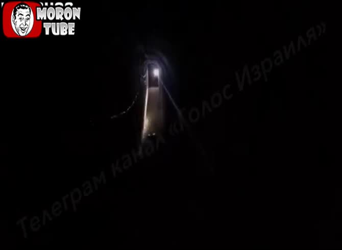 Video :Israel floods a tunnel with a pump, causing a Hamas member to drown